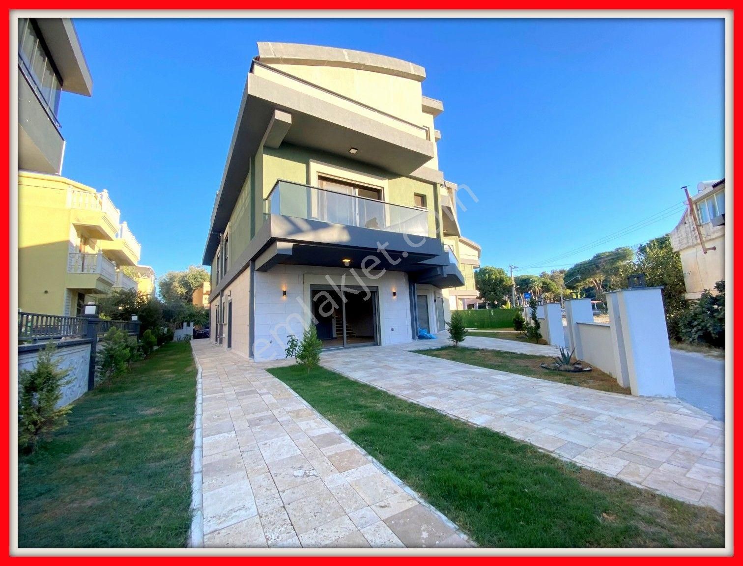 Didim Mavişehir Satılık Villa  Didimde Denize 100 Metre Mesafede Satılık Villa