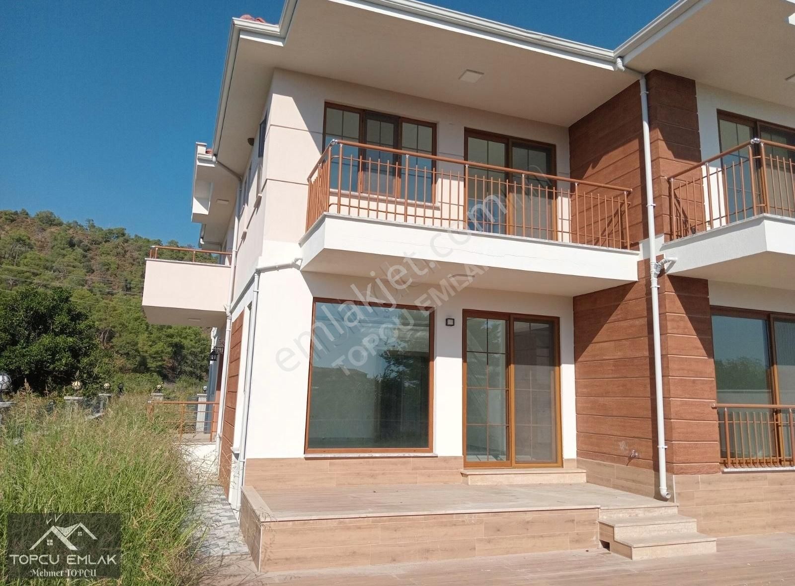 Ortaca Yerbelen Satılık Villa Yerbelen Mah. Satılık Yerden Isıtmalı,Havuzlu 4+1 Muhteşem Villa