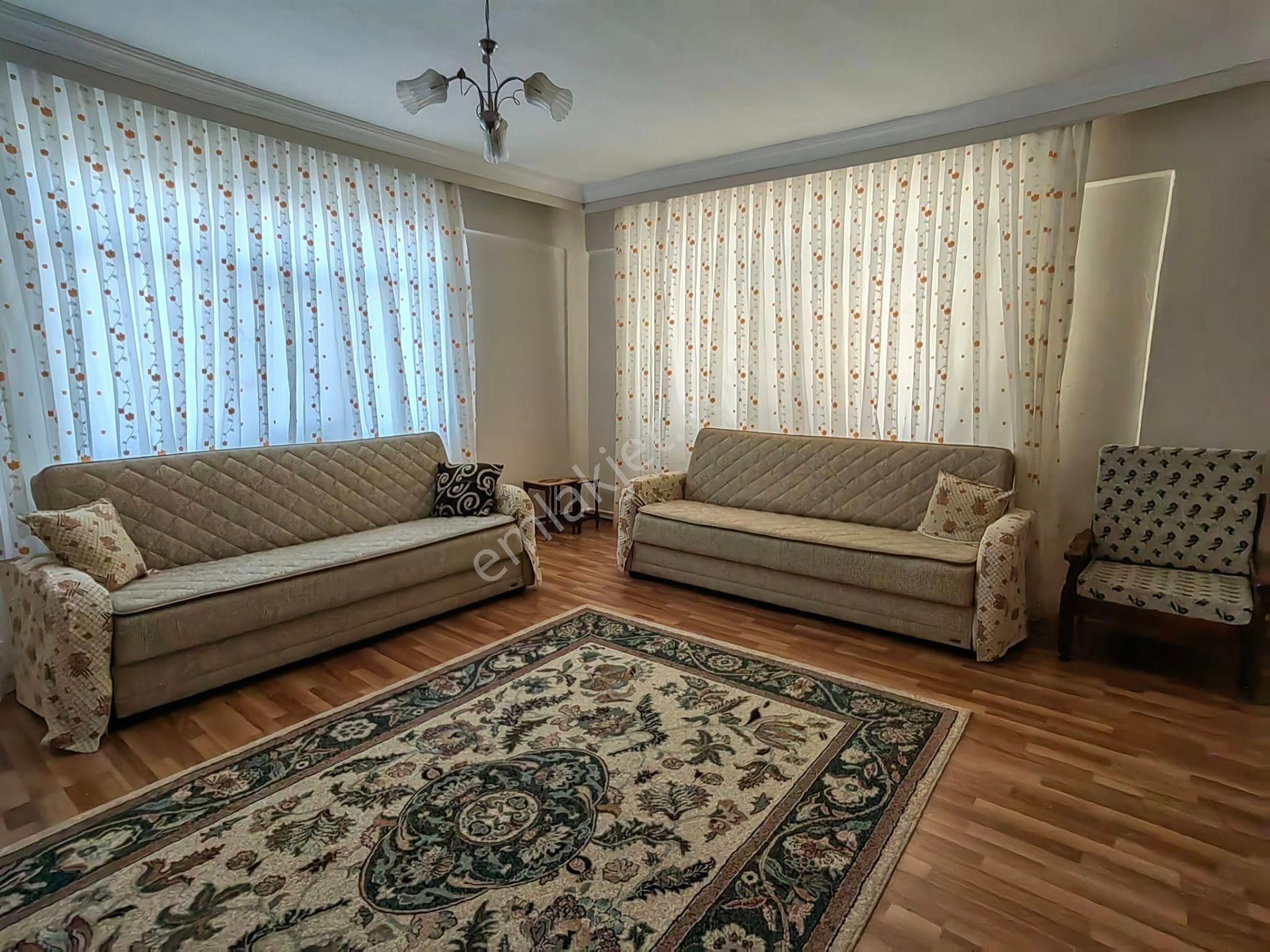 Akşehir Yeni Kiralık Daire  NASREDDİN EMLAK TAN  ÇARŞI MERKEZDE  KİRALIK EŞYALI DAİRE