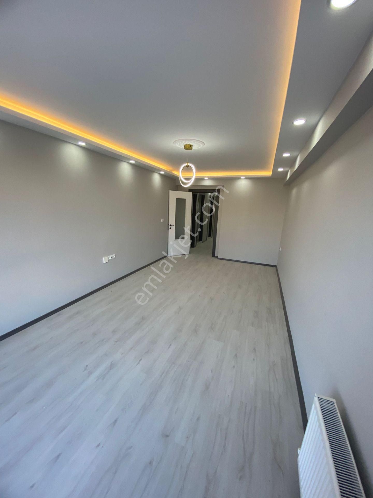 Tepebaşı Zafer Satılık Daire   ZAFER MAHALLESİNDE ULTRA LÜX 3+1 SATILIK DAİRE