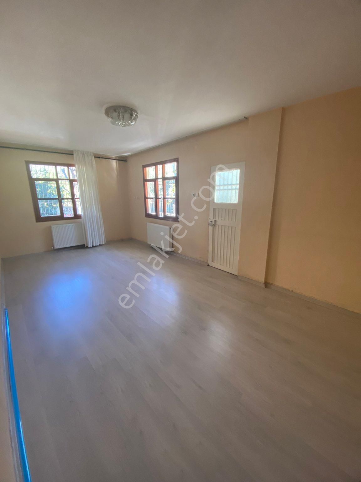 Sarıçam Gültepe Kiralık Müstakil Ev MERKEZİ KONUMDA SARIÇAM GÜLTEPEDE 2+1 DOĞALGAZLI KİRALIK DAİRE