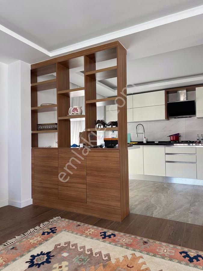 Karşıyaka Bostanlı Satılık Daire REMAX TARGET'DEN BOSTANLI MERKEZDE HARİKA 330 M2 DUBLEKS DAİRE