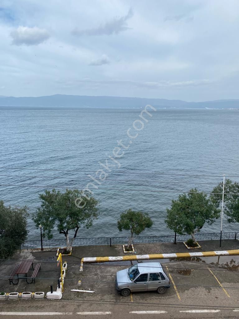 Gemlik Kurşunlu Satılık Daire Denize sıfır masrafsız yazlık