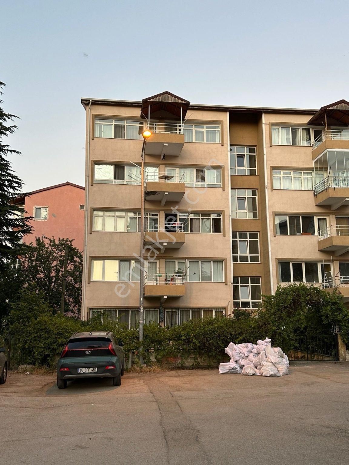 Çankaya İşçi Blokları Kiralık Daire  Sahibinden İşçi Bloklarında İçi Yapılı Daire 