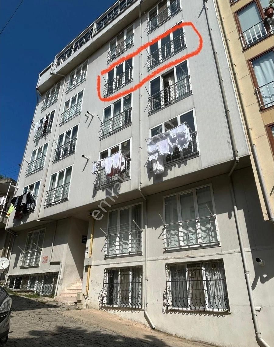 Ünye Orta Yılmazlar Satılık Daire ORTAYILMAZLAR MAHALLESİNDE SATILIK 3+1 DAİRE