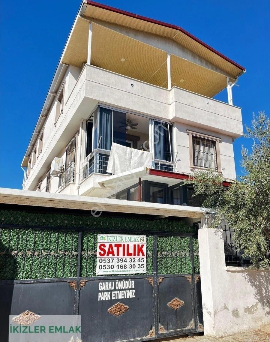 Seferihisar Mersin Alanı Satılık Daire ÜRKMEZde DENİZE ÇARŞIYA YAKIN OTOPARKLI SATILIK 1+1 EŞYALI DAİRE