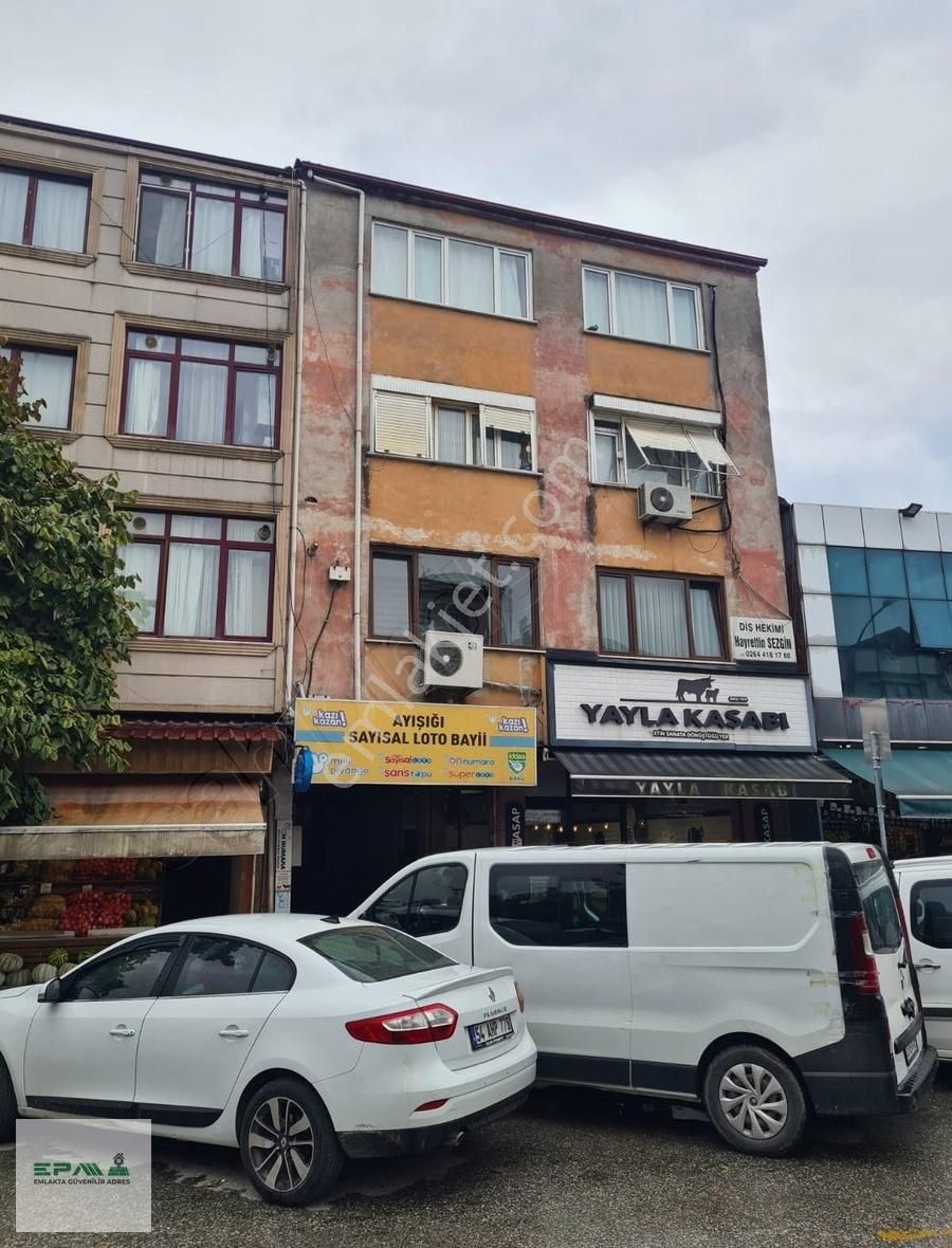 Akyazı Yunus Emre Satılık Ofis EPA TEKBİR'DEN BELEDİYENİN YANINDA SATILIK OFİS