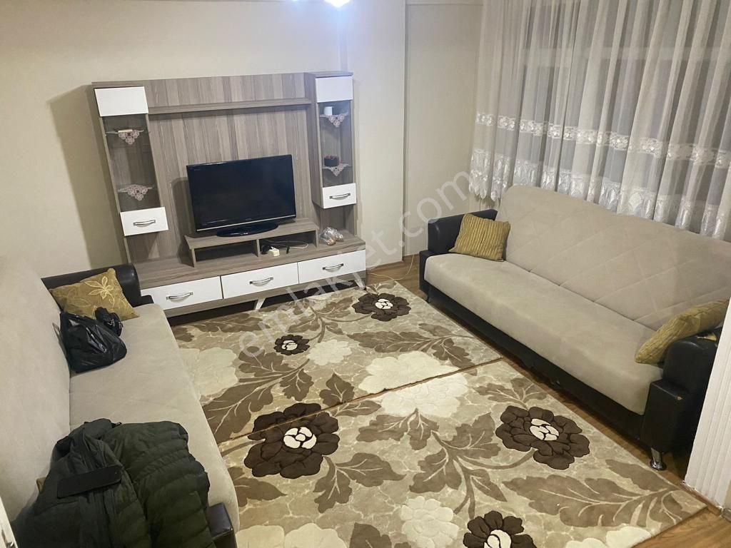 Bahçelievler Şirinevler Kiralık Daire S.EVLER MERKEZDE METRO METROBÜSE 7 DK.2+1 90M2 FULL EŞYALI 1.KAT KIRALIK DAIRE