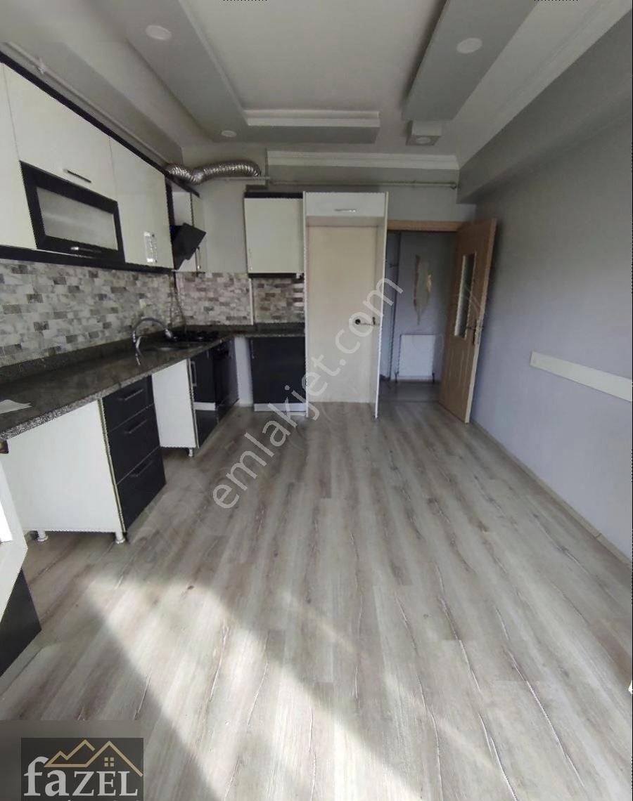 Tepebaşı Zafer Kiralık Daire FAZELDEN ERDEMİRLER SOKAKTA ASANSÖRLÜ 2+1