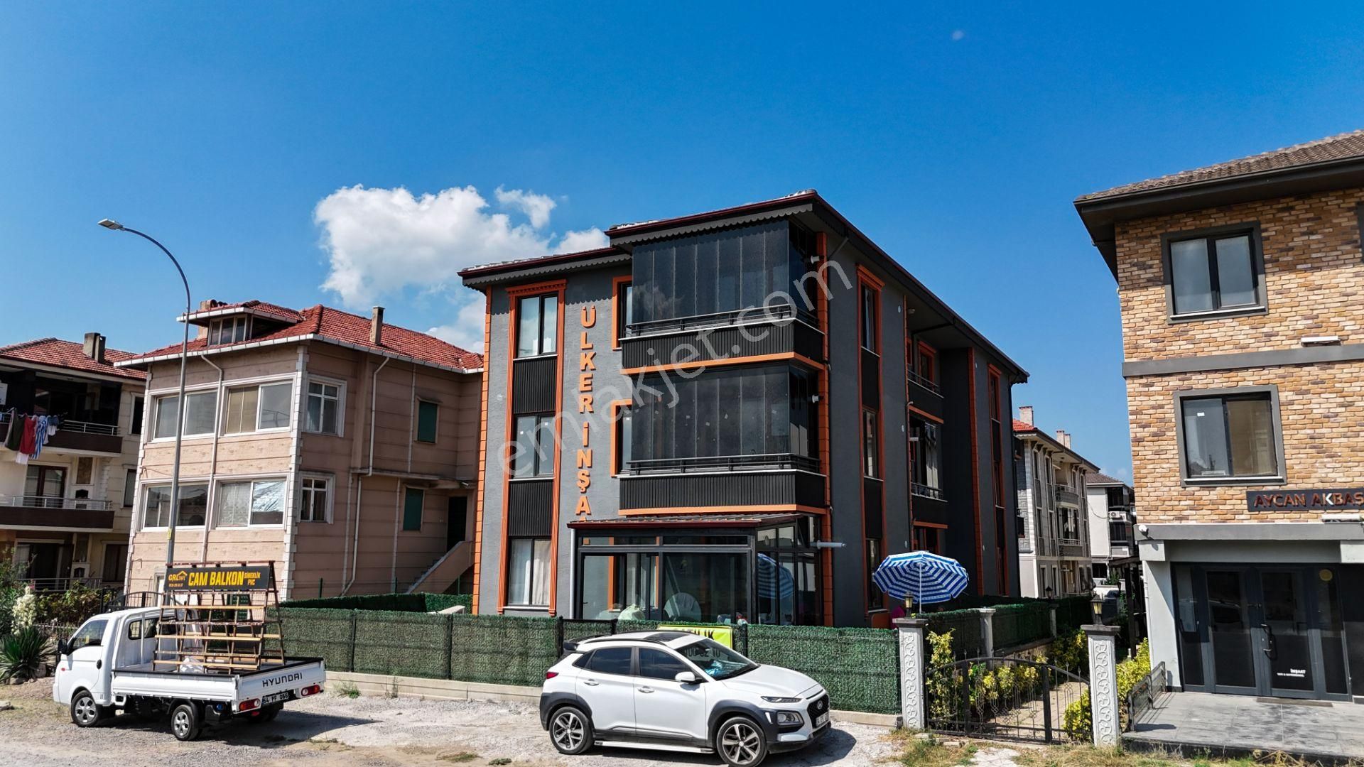 Karasu Yalı Satılık Daire  KARASU DA DENİZE YAKIN KONUM SIFIR 2+1 DAİRE 