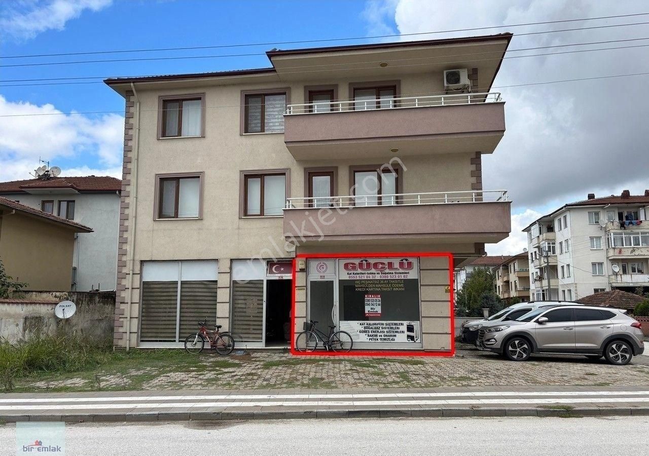 Düzce Merkez Azmimilli Kiralık Dükkan & Mağaza AZMİMİLLİ MAHALLESİ'NDE 50 M2    KİRALIK DÜKKAN