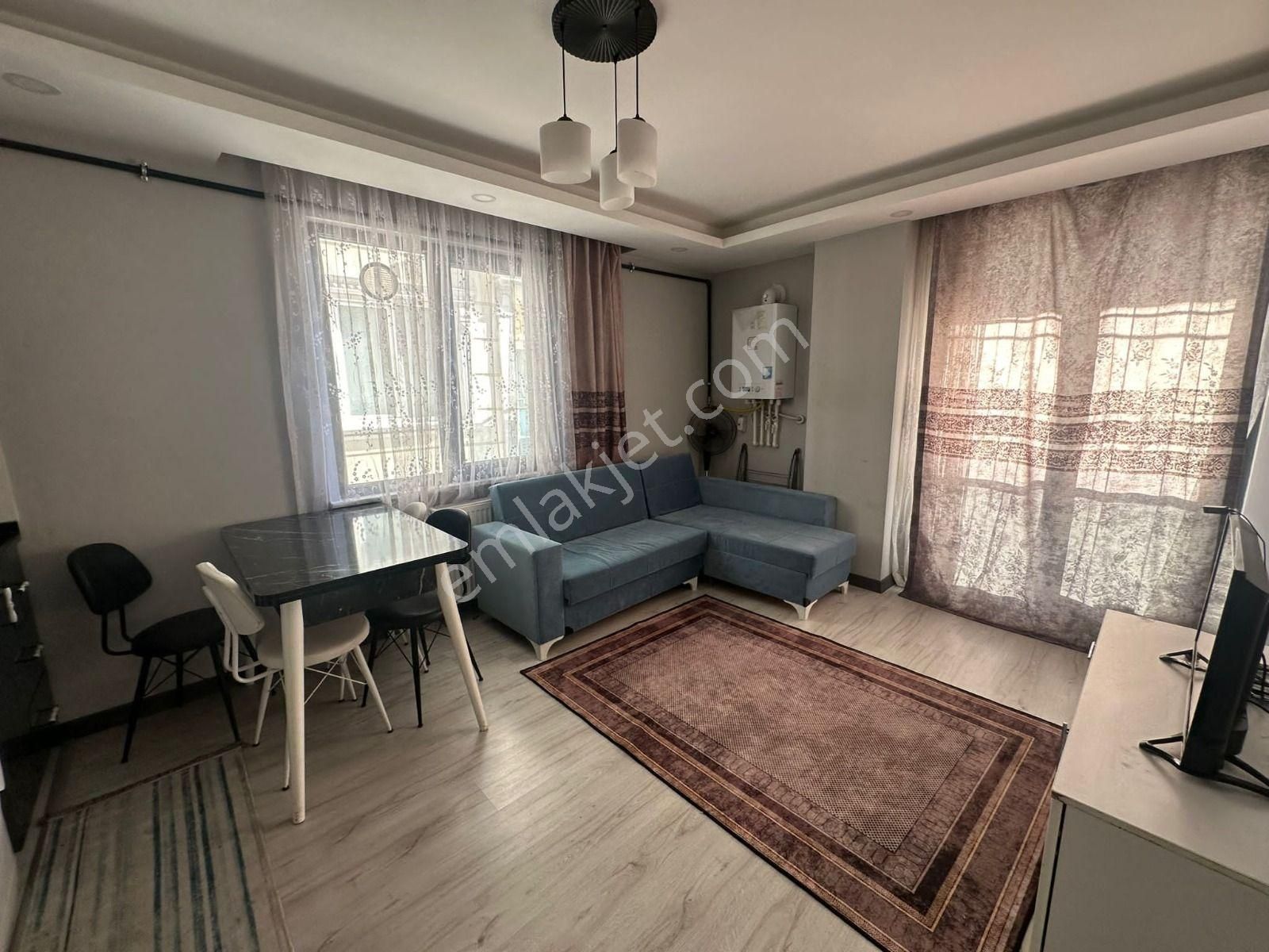 Beylikdüzü Yakuplu Kiralık Daire BEKARA, ÖĞRENCİYE, YABANCIYA UYGUN EŞYALI KİRALIK 1+1 DAİRE 