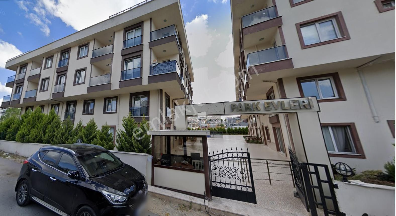 Beylikdüzü Kavaklı Kiralık Daire  BEYLİKDÜZÜ KAVAKLI Mh. HAVUZLU SİTE, EŞYALI KİRALIK 3+1 DAİRE