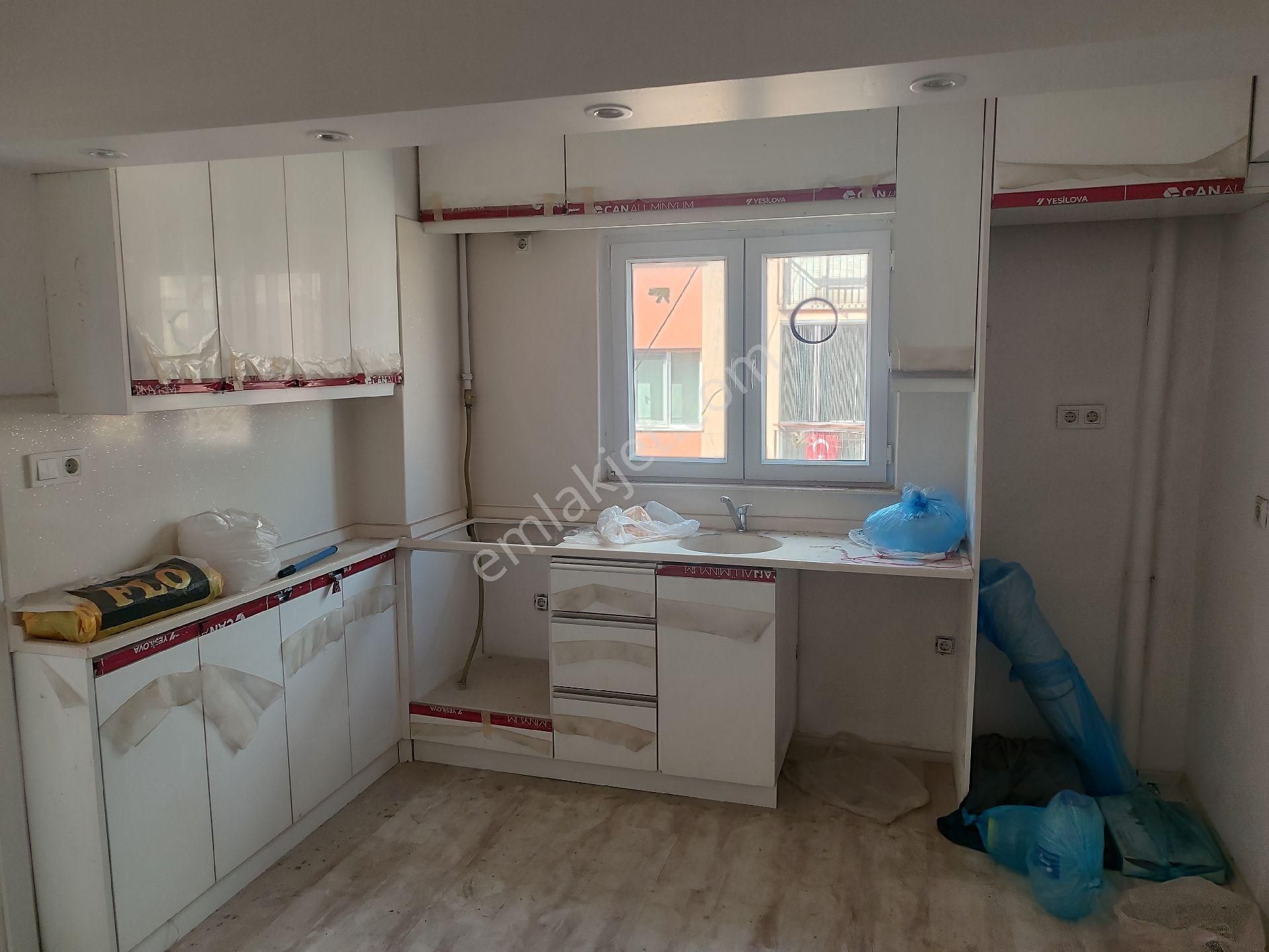 Yıldırım Hacıseyfettin Satılık Daire İNCİRLİ CADDESİ'NDE SATILIK 2+1 ARAKAT DAİRE