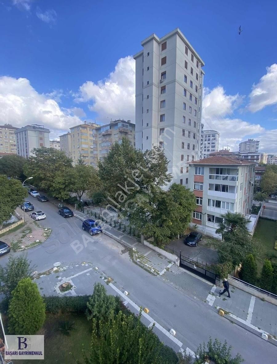 Kadıköy Suadiye Satılık Daire BAŞARI'DAN SUADİYE MİNİBÜS CADDESİNE 5.BİNA 95 m2 2+1 BALKONLU