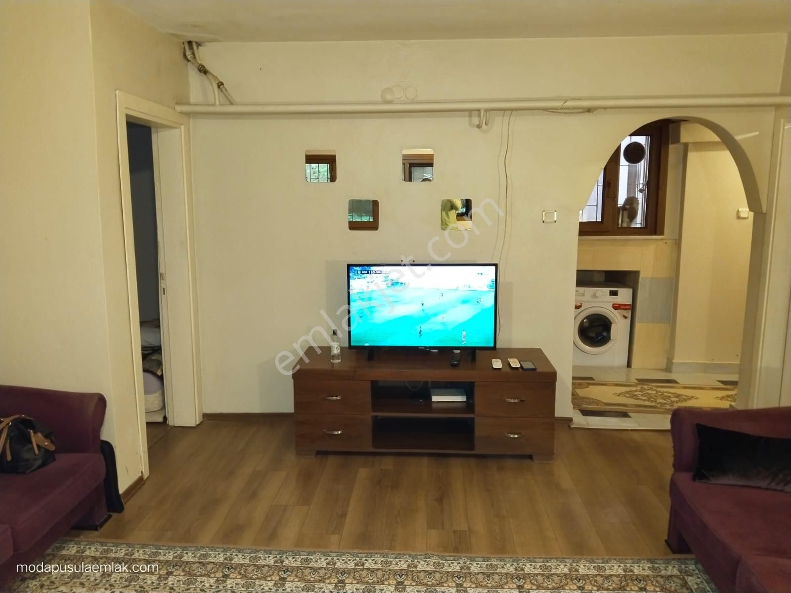 Üsküdar Acıbadem Satılık Daire  Acıbadem'de Güvenlikli Sitede Ulaşım Seçeneklerine Komşu 2+1 Yatırımlık Oturumluk Satılık Daire