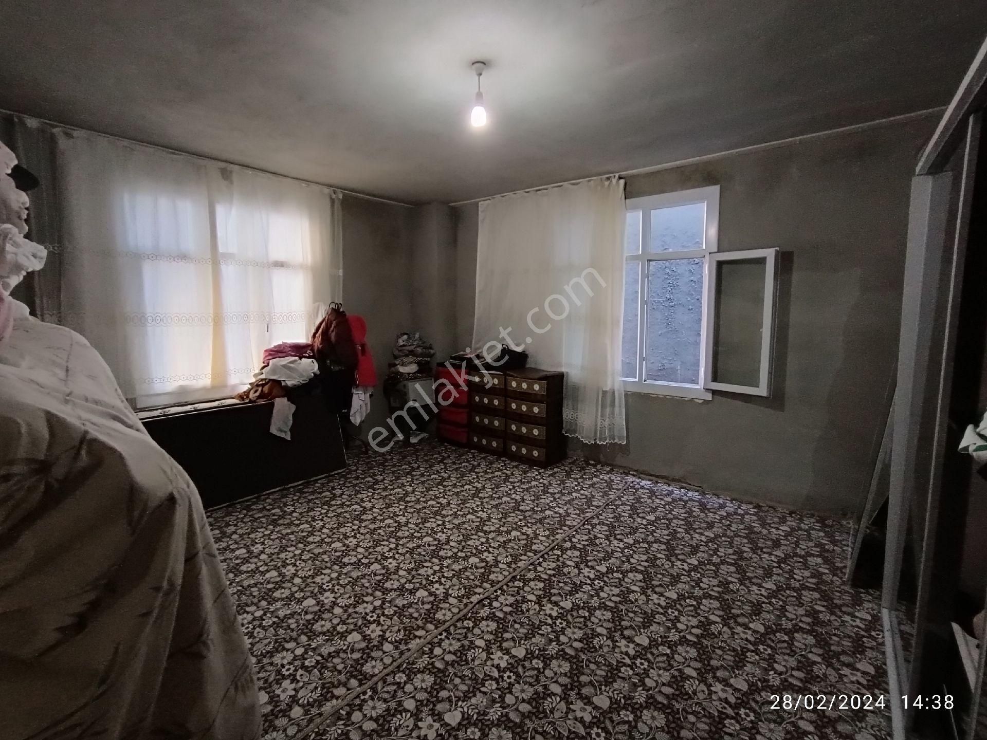 Seyhan Gülbahçes Uçakalanı Mh 175 Mt 2 Katlı Uçak Okulların Önü 4 Cephesi Açık Okul Yolu Üstü - Görsel 8