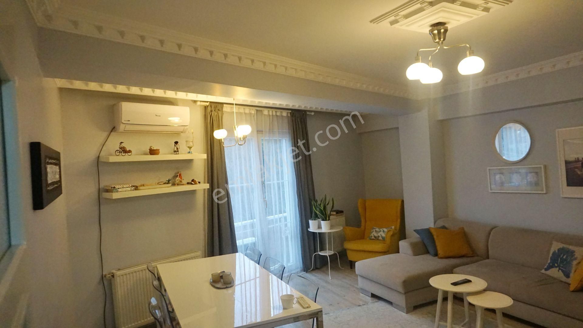 Küçükçekmece Cennet Satılık Daire  MERAL R1573 YENİ Kapalı Otopark Asansörlü KÖŞE Binada 3+1