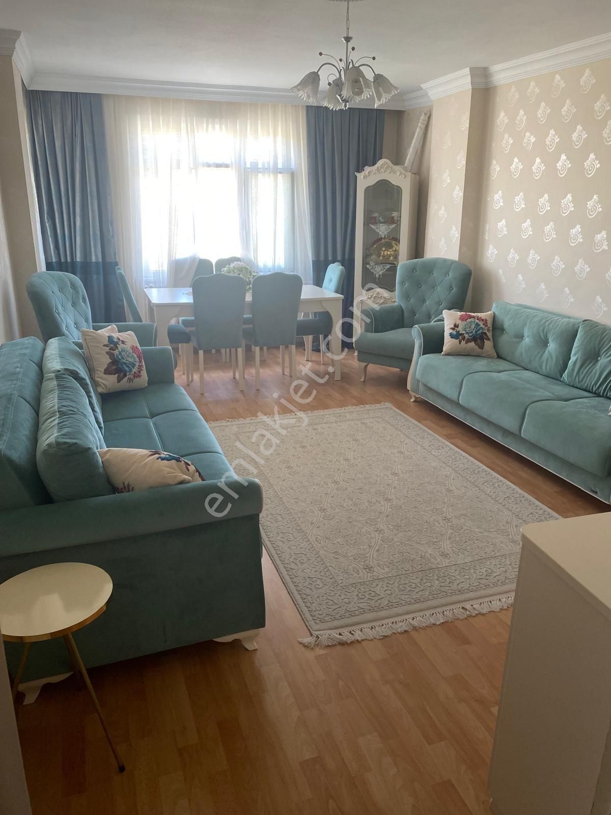 Başakşehir Güvercintepe Kiralık Daire Kasımoğulları yapılan kiralık 3+1 geniş daire