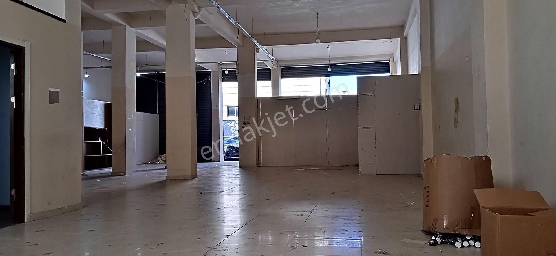 Gaziosmanpaşa Merkez Kiralık Dükkan & Mağaza Gaziosmanpaşa Merkez Mah 3 Katlı Her İşe Uygun Kiralık İş Yeri