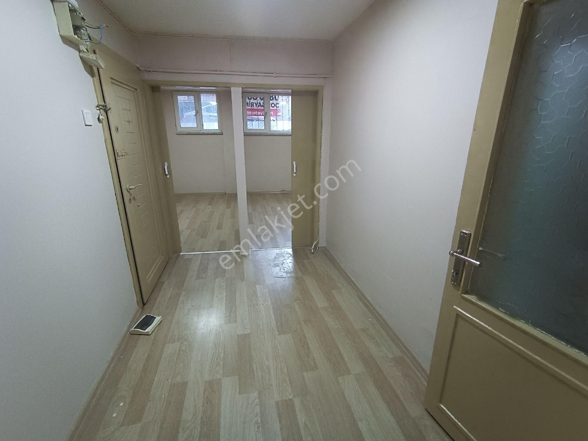 Fatih Akşemsettin Kiralık Daire Akşemsettin mah. | 2+1 | 60 m² | Yarı bodrum | Temiz masrafsız|