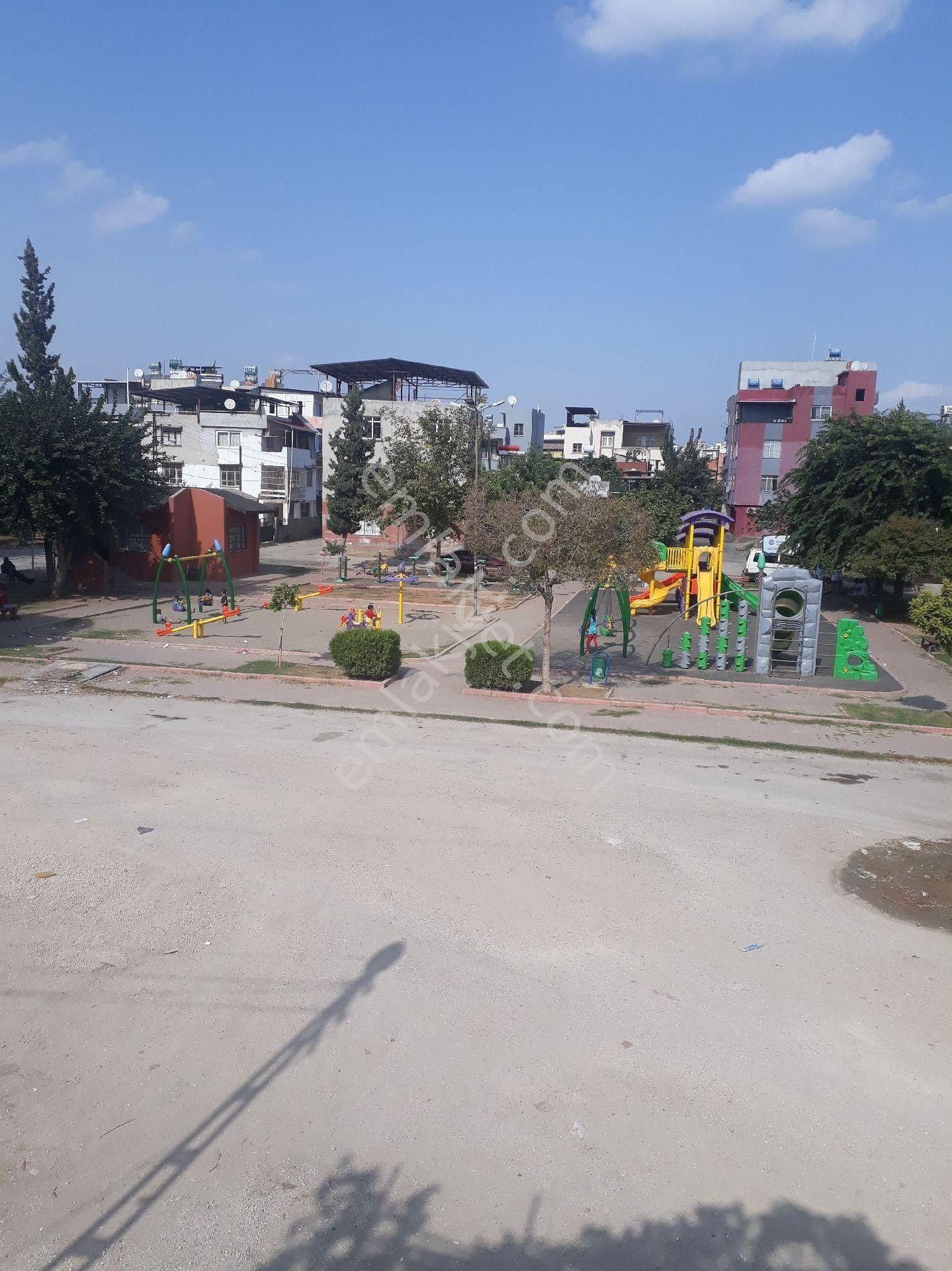 Adana Seyhan Yeşilevler Mahallesin De 2 Katlı 201 M2 Arsalı Müstakil - Görsel 3