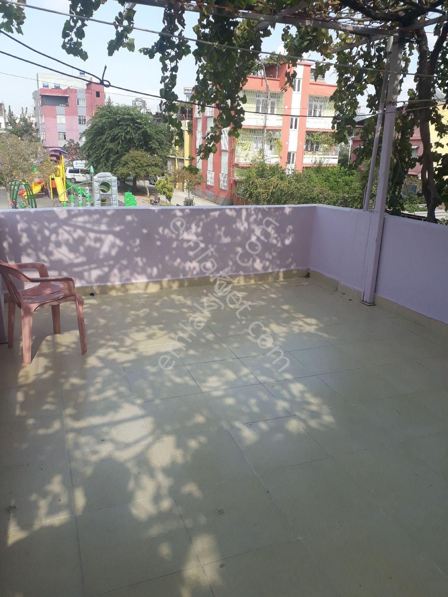 Adana Seyhan Yeşilevler Mahallesin De 2 Katlı 201 M2 Arsalı Müstakil - Görsel 6