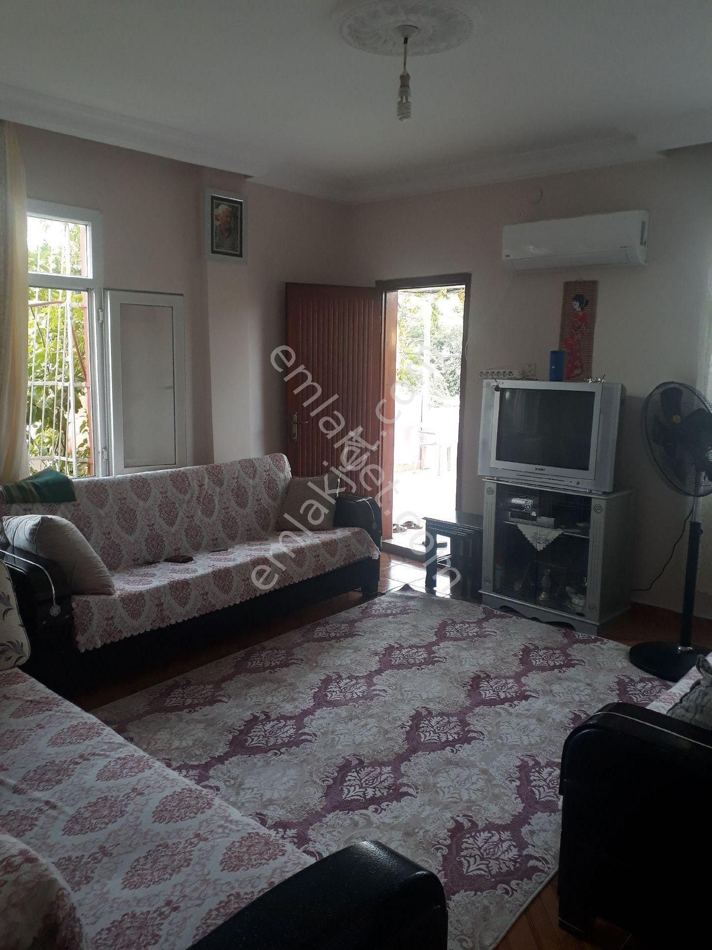 Adana Seyhan Yeşilevler Mahallesin De 2 Katlı 201 M2 Arsalı Müstakil - Görsel 8