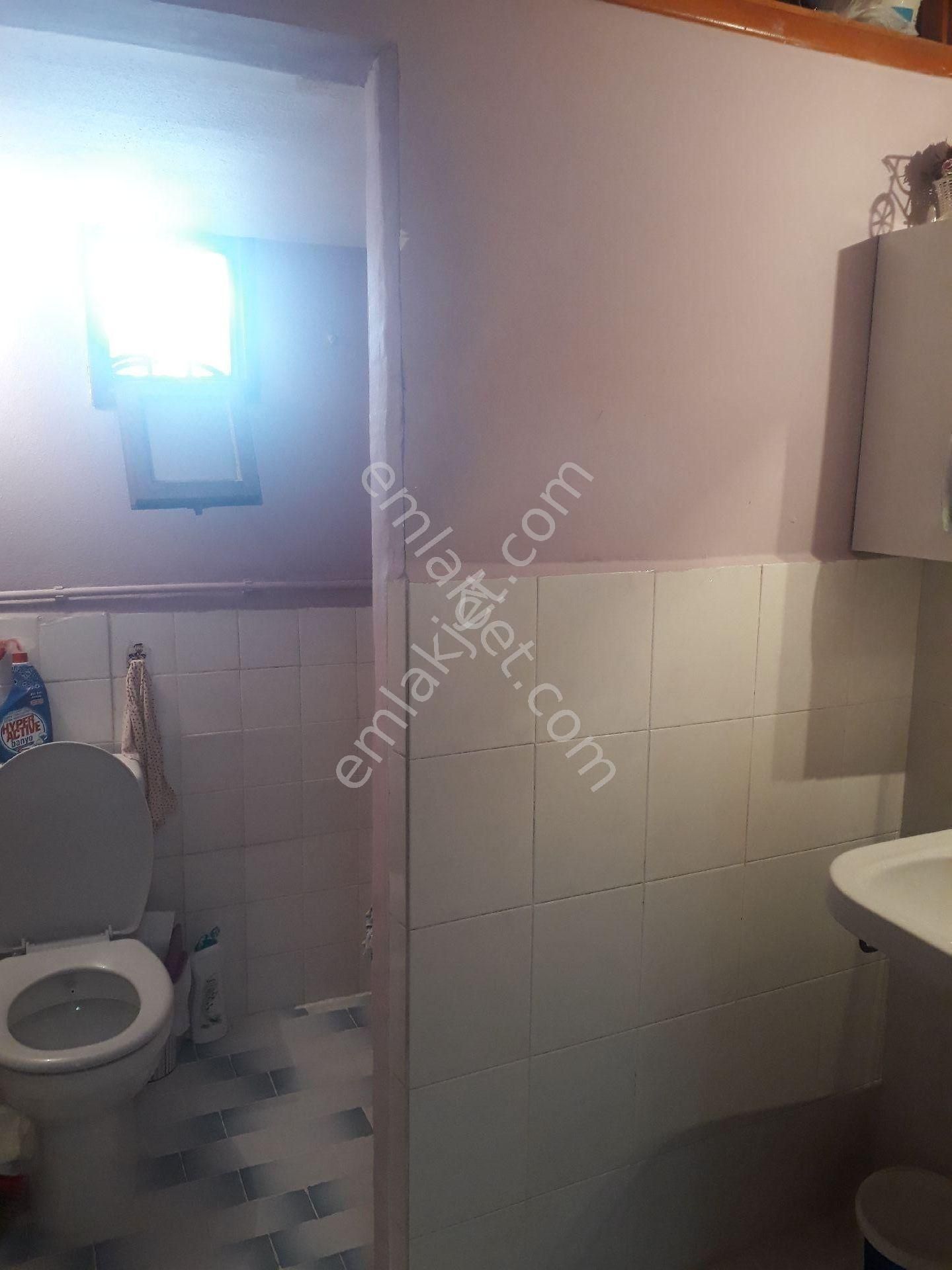 Adana Seyhan Yeşilevler Mahallesin De 2 Katlı 201 M2 Arsalı Müstakil - Görsel 18