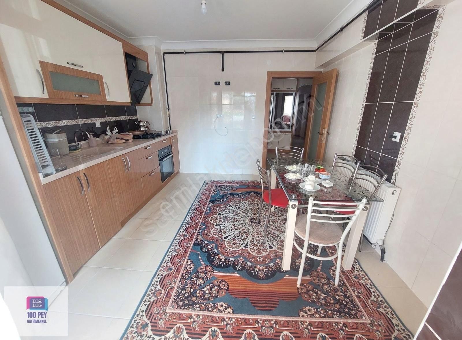 Keçiören Bağlarbaşı Satılık Daire  KEÇİÖREN BAĞLARBAŞINDA 4+1 ASANSÖRLÜ 1. KAT 180 M2 SATILIK DAİRE