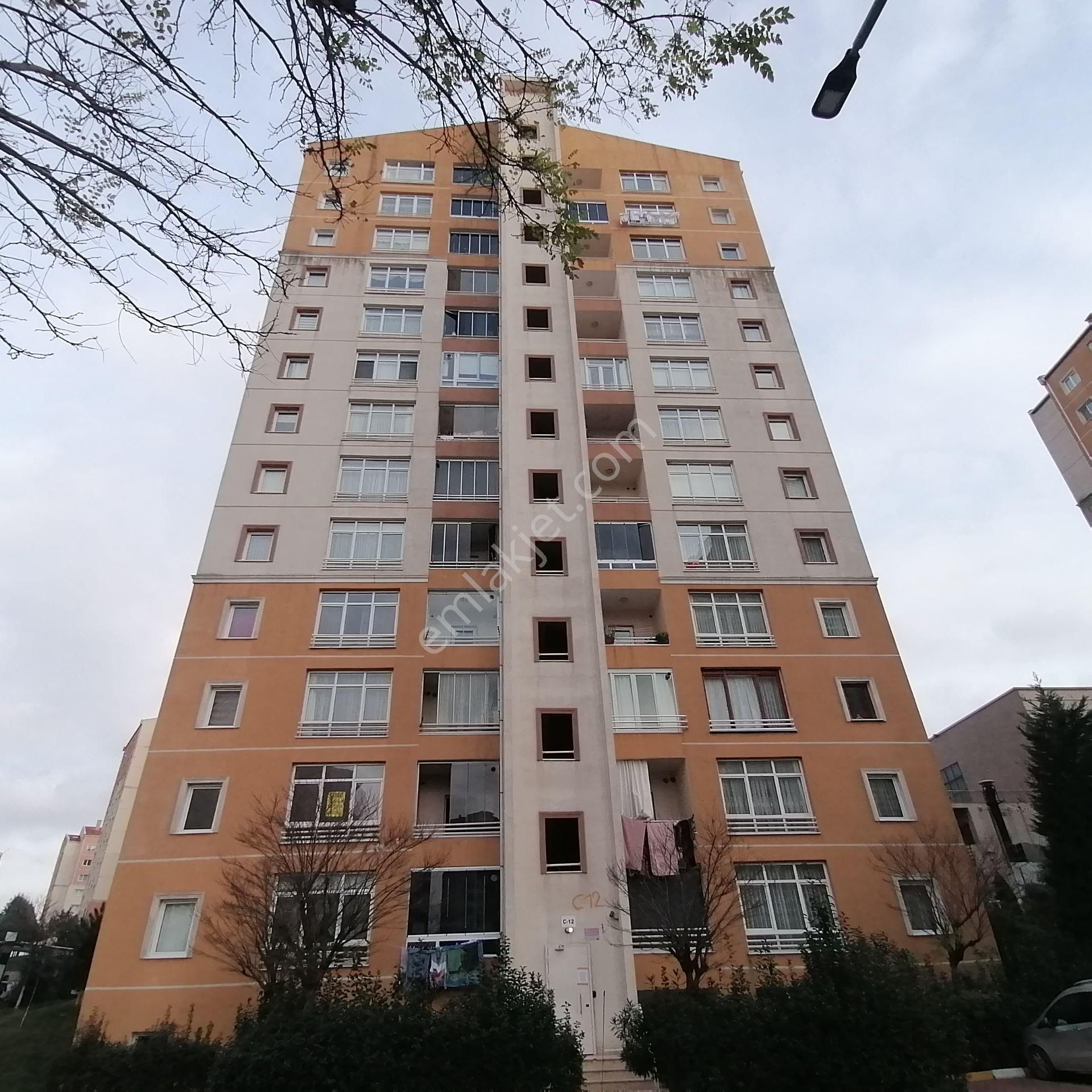 Başakşehir Kayabaşı Satılık Daire  KAYAŞEHİR 3.BÖLGEDE 3+1 YÜKSEK GİRİŞ SATILIK DAİRE