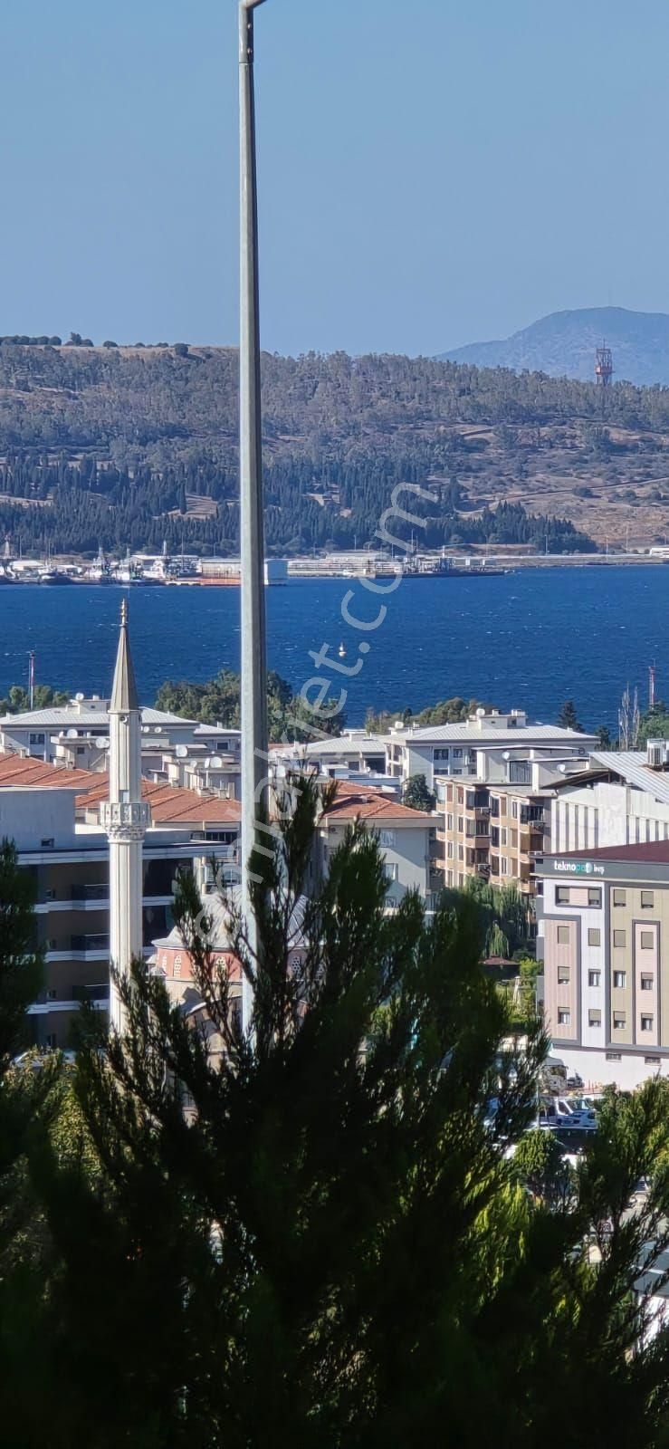 Aliağa Yeni Kiralık Daire Beyaz emlak'tan 3+1 Eşyalı daire 