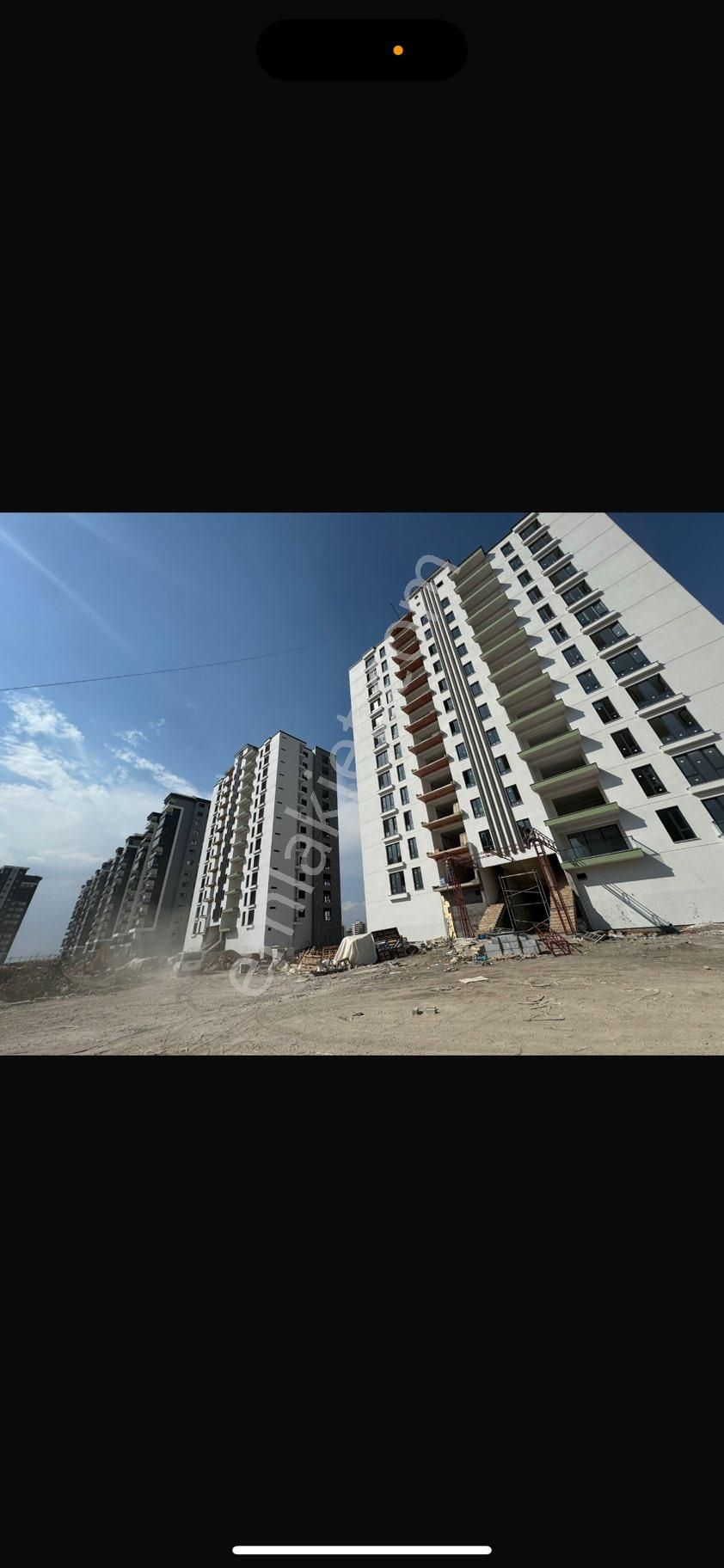 Kayapınar Talaytepe Satılık Daire 75 EMLAKTAN YENİ CEZAEVİ KARŞISI KARAYIL YAPIDA 3+1 ACİL SATLIK DAİRE