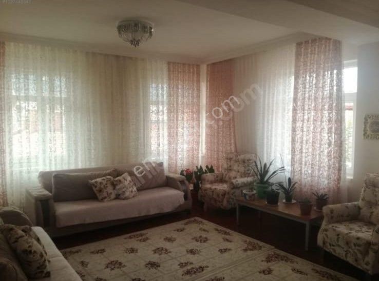 Akşehir Altunkalem Satılık Daire AKÇAY EMLAK'TAN ATATÜRK ORTAOKULU YANINDA ASANSÖRLÜ SATILIK 3+1 DAİRE