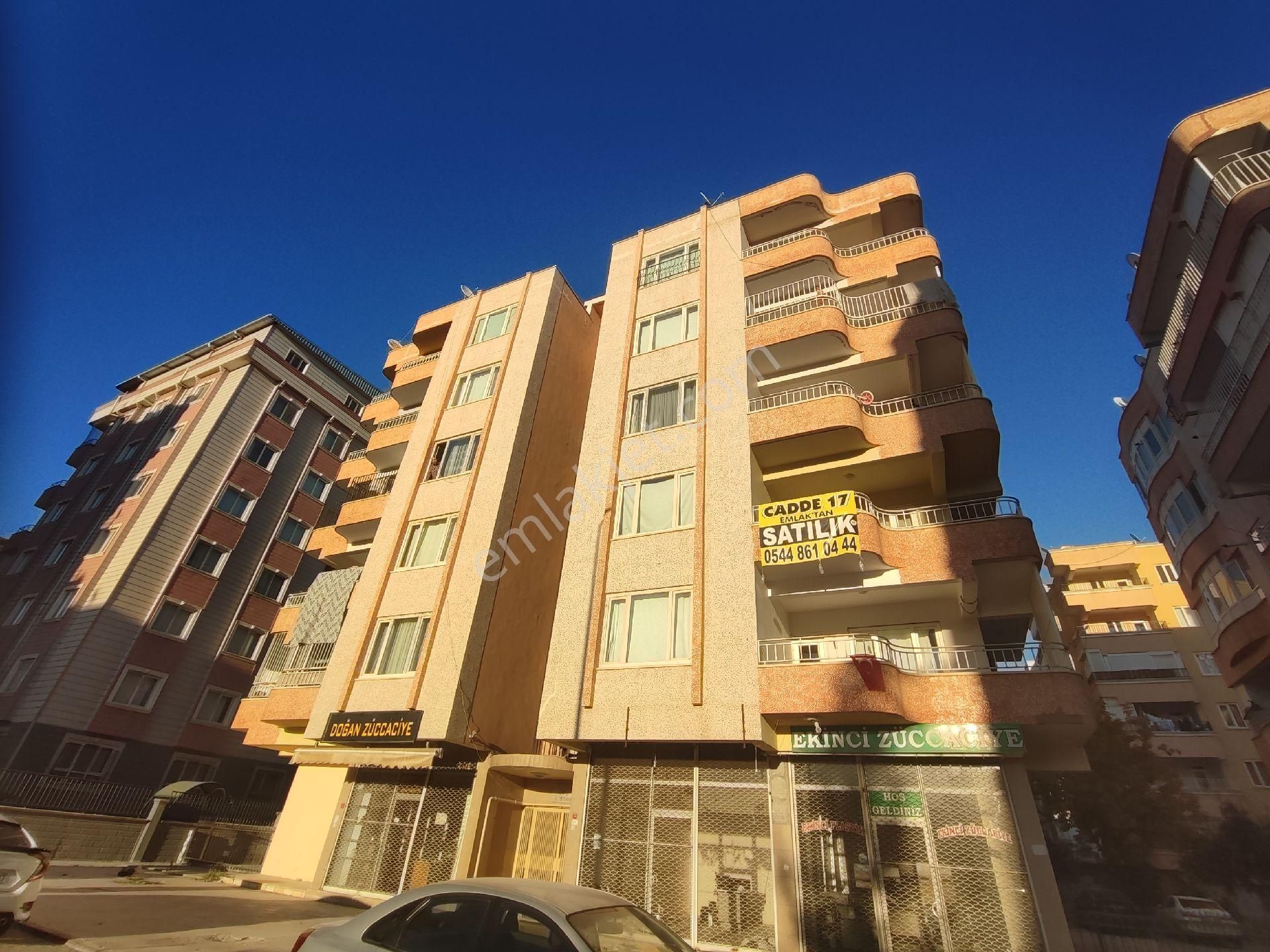 Karaköprü Çankaya Satılık Daire CADDE 17 EMLAKTAN 4+1 ARAKAT DAİRE