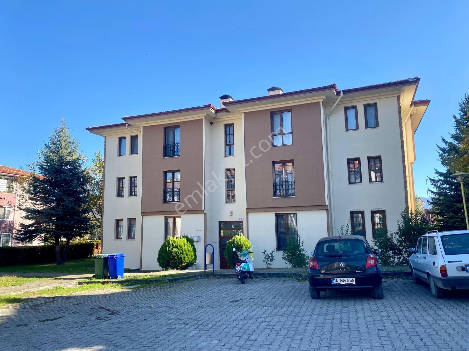 Bolu Merkez Yaşamkent Satılık Daire ALTIN EMLAK'TAN KALICI KONUTLAR'DA SATILIK 3+1 DAİRE