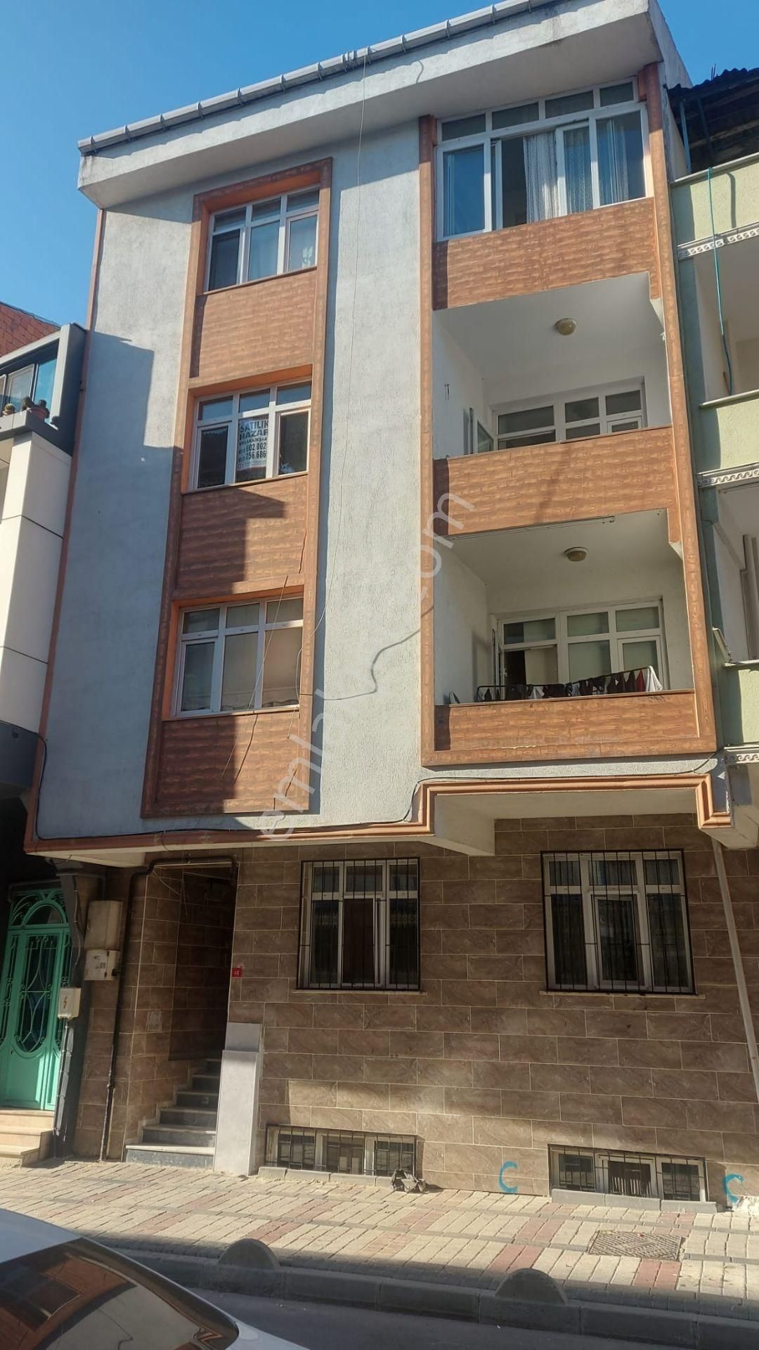 Bağcılar İnönü Satılık Daire  İNÖNÜ MAHALLESİ MOLLA GÜRANİ METRO YAKIN 3+1 KREDİLİ 2.KAT 120 M2