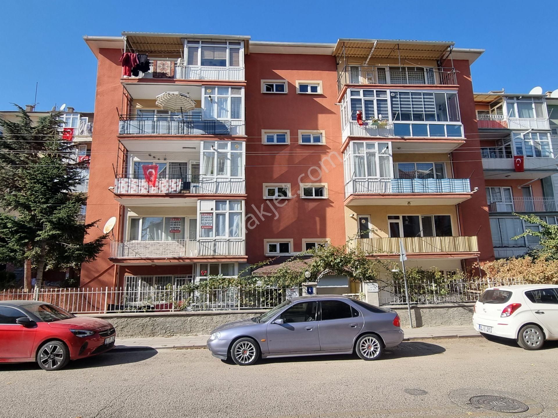 Keçiören Ayvalı Kiralık Daire  KARDEŞLER'DE CADDE ÜSTÜ FULL EŞYALI KİRALIK 3+1 1.KAT KOMBİLİ YAPILI 2BALKONLU