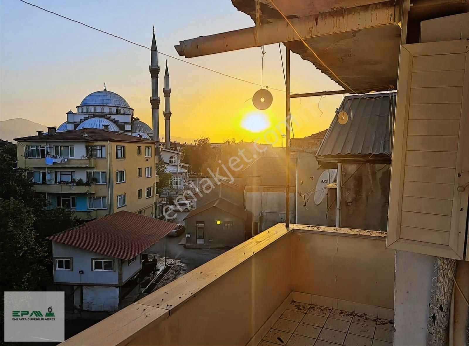 Akyazı Gazi Süleyman Paşa Kiralık Daire EPA TEKBİR'DEN AKBANK SOKAĞINDA KİRALIK DAİRE