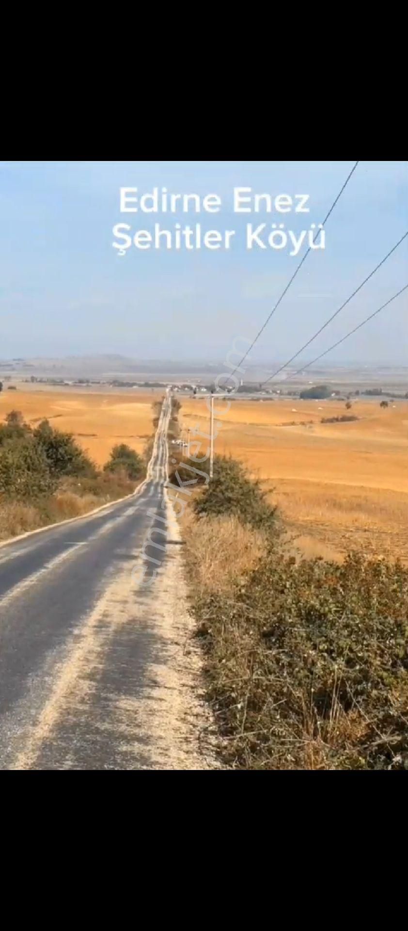 Edirne Enez Şehitler Köyünde İmar Sınırında 1550m2 Yatırımlık Arazi - Görsel 5