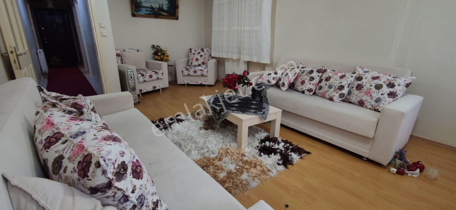 Bandırma Levent Satılık Daire BANDIRMA STM EMLAKTAN SATILIKFULL EŞYALI 2+1 SATILIK DAİRE(KİRACILI)