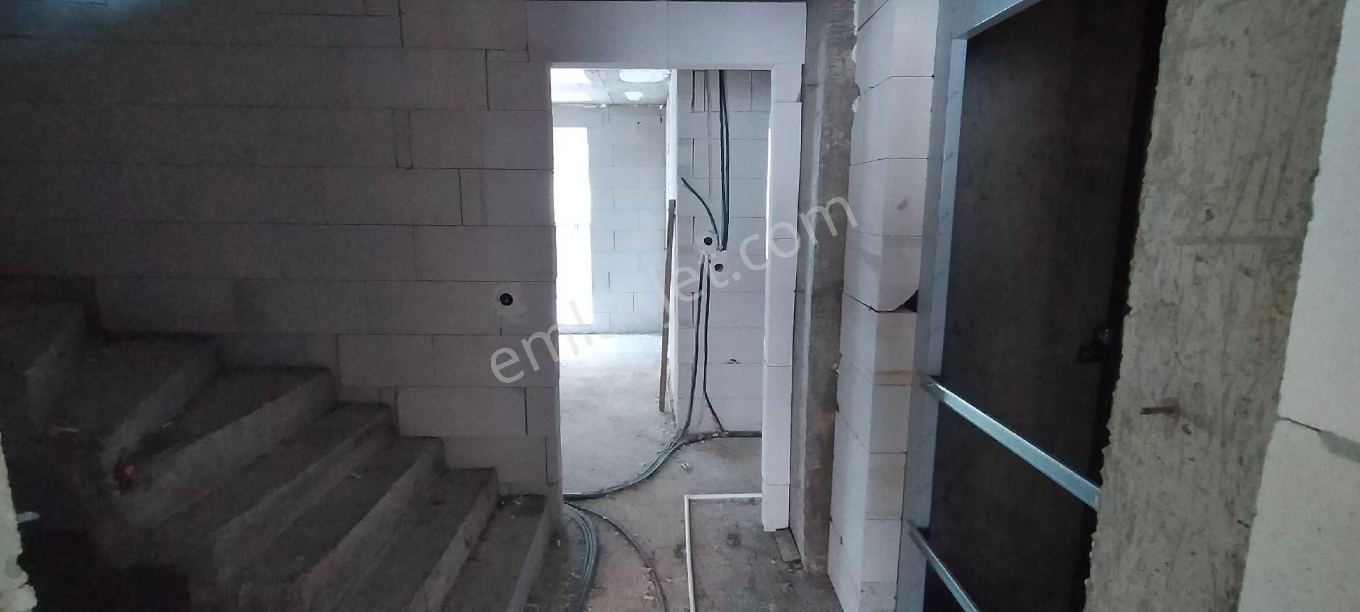 Sancaktepe Meclis Satılık Daire Sancaktepe Satılık 2+1 2.Kat 80m² Sıfır Asansörlü 