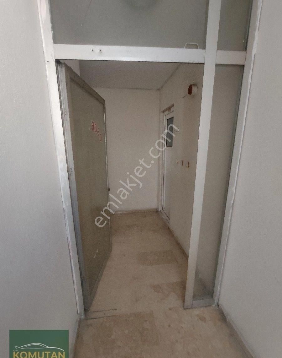 Orhangazi Merkezinde Kiralık İşyeri - Görsel 3