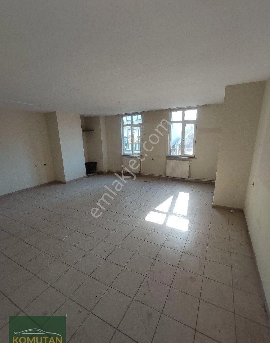 Orhangazi Merkezinde Kiralık İşyeri - Görsel 18