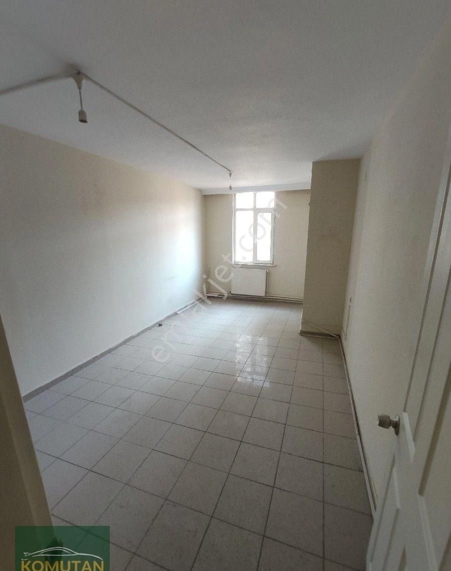 Orhangazi Merkezinde Kiralık İşyeri - Görsel 7