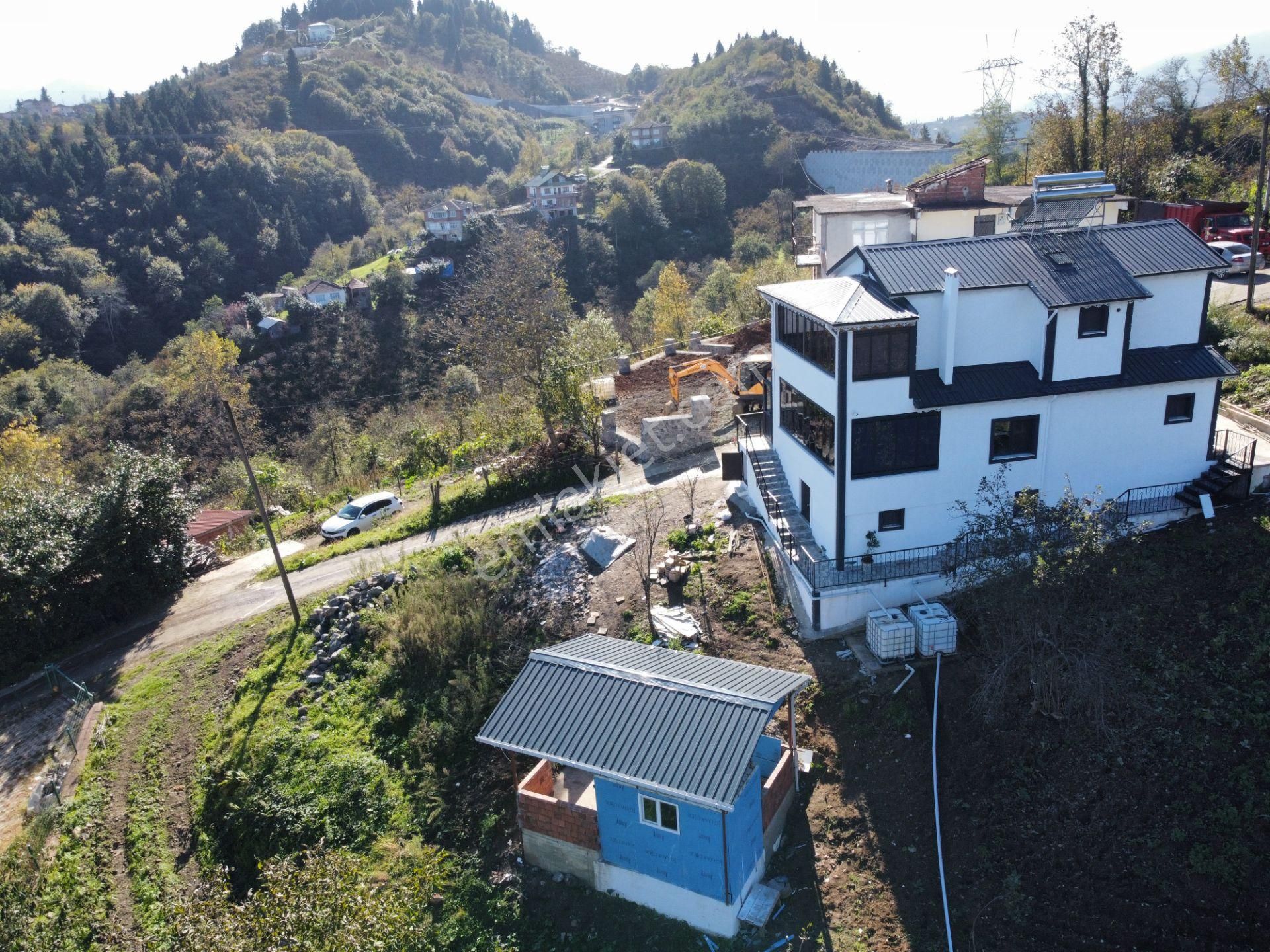 Ortahisar Yeşilyurt Satılık Villa TRABZON DA SATILIK 3.300M2 ARAZİLİ VİLLA