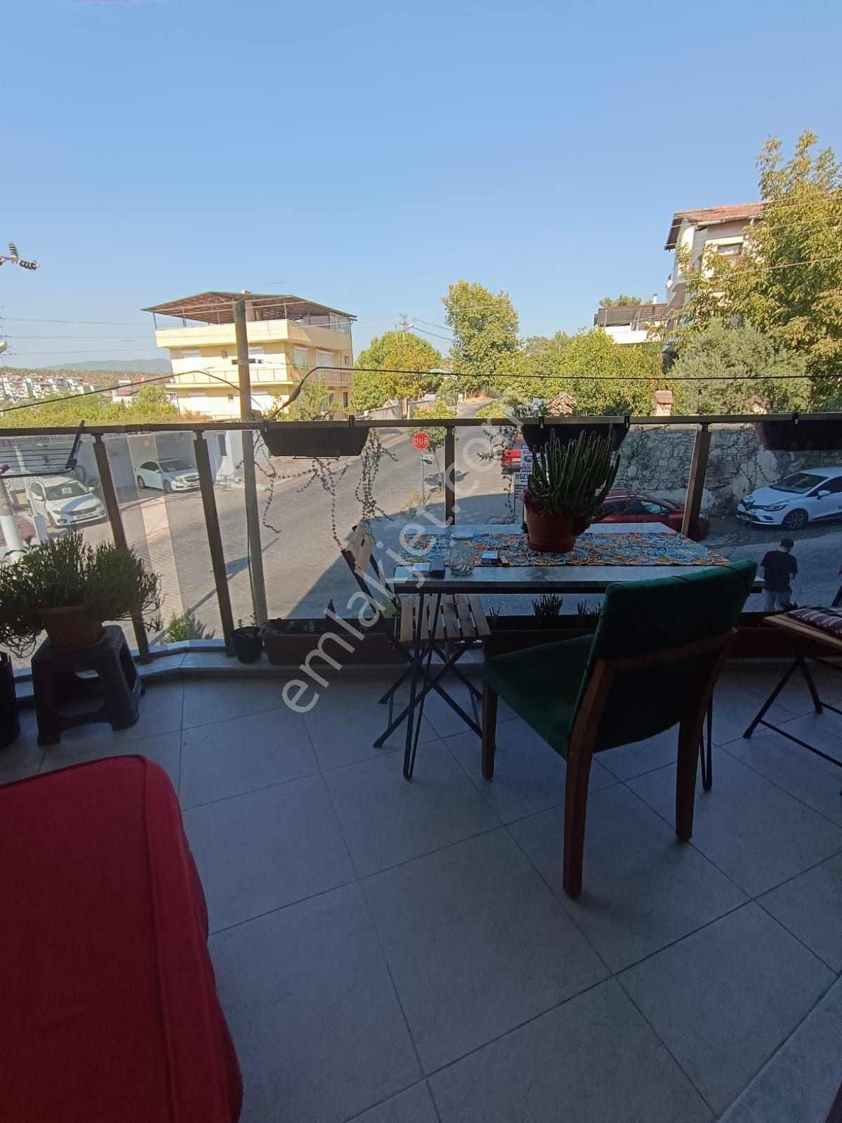 Kuşadası Davutlar Satılık Daire YENİ SATILIK 2+1 DAİRE