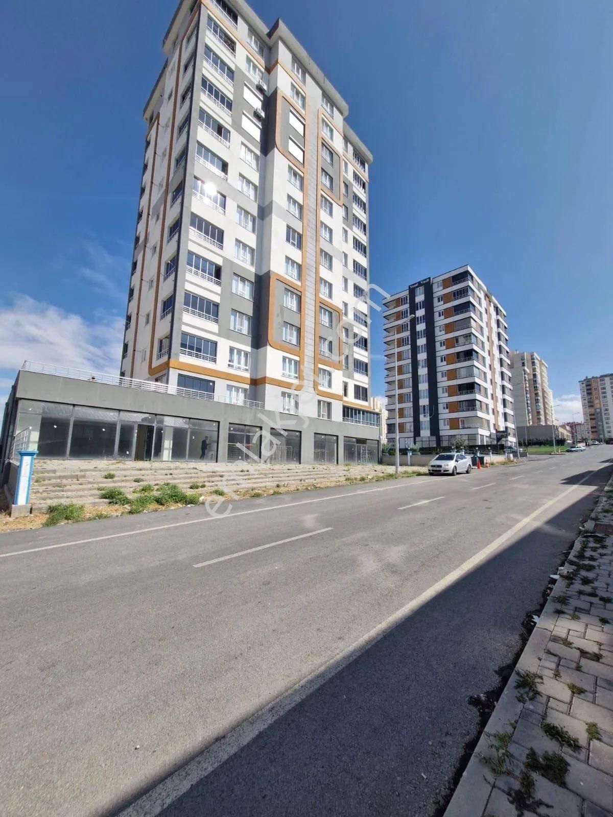 Melikgazi Yeşilyurt Satılık Dükkan & Mağaza İldemde 400m2(bodrumlu) satılık mağaza&dükkan