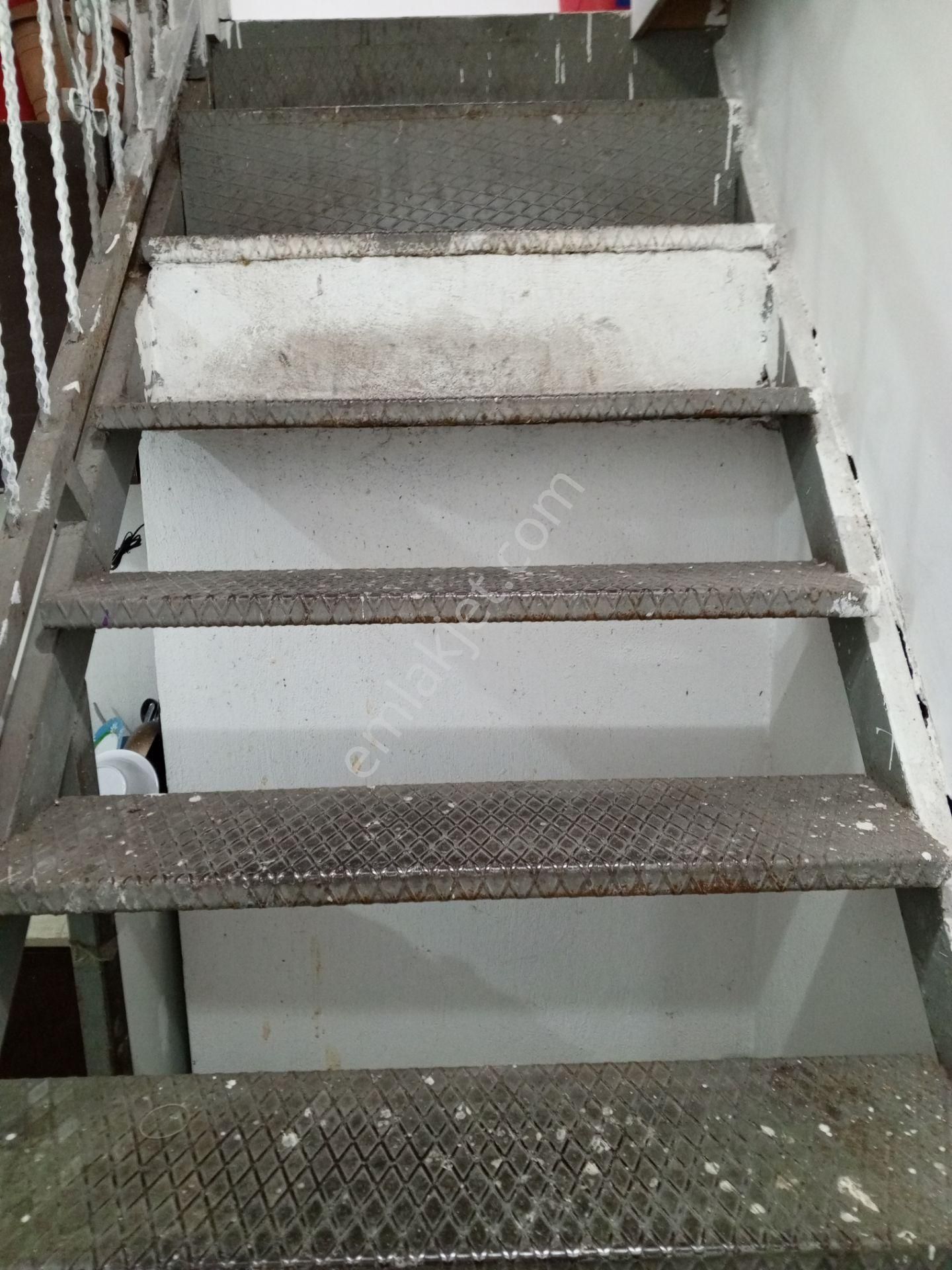 Egeturemlaktan Narlidere Mithetpaşa Cade Üstünde.65.m2 Satılık Dükkan - Görsel 3