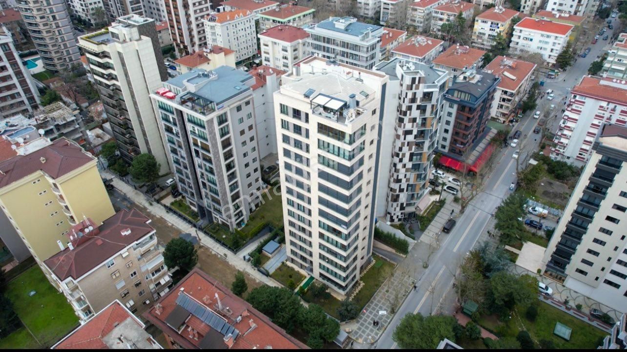 Kadıköy Suadiye Kiralık Daire  SUADİYE SAHİLDE KATTA TEK 4,5+1 KİRALIK DAİRE